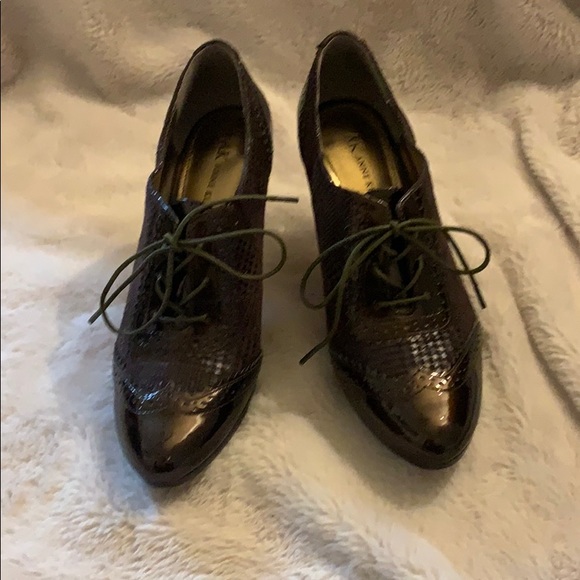 anne klein jaysie leather booties